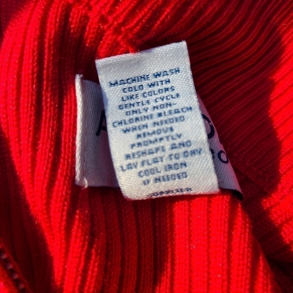 Fitted Rib Knit Mock Neck 1/4 Zip Dress - Picture 11 of 11